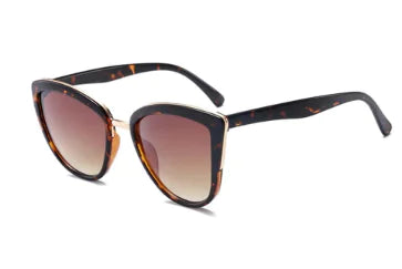 Woman's Cateye Sunglasses